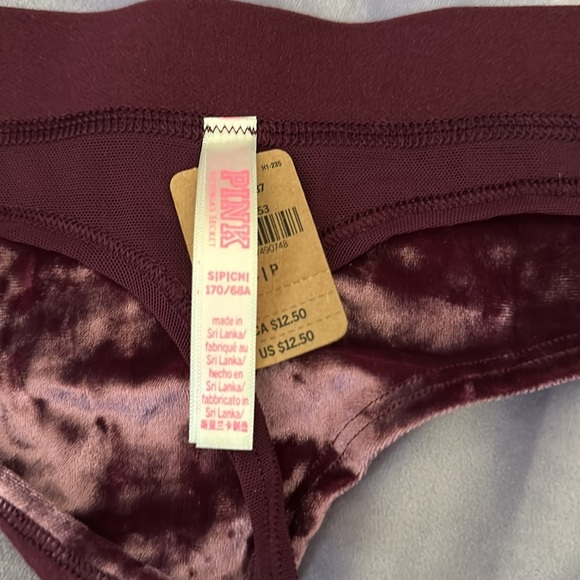 1 Pair NWT Victoria's Secret Pink Crushed Velvet Thong Panty Size Small Burgundy - Picture 4 of 4